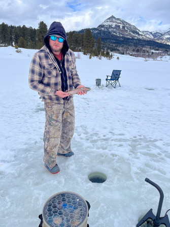 julie meiser ice fishing img